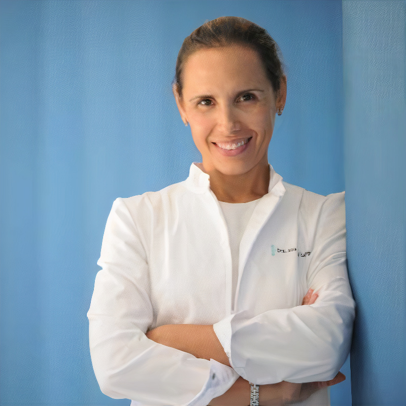 Portrait of Dr. Ana Baroni, MD, PhD, MSc, CFMP, DABCN